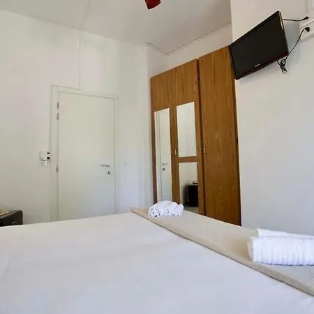 Elite Hotel