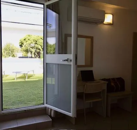 Elite Hotel 3*