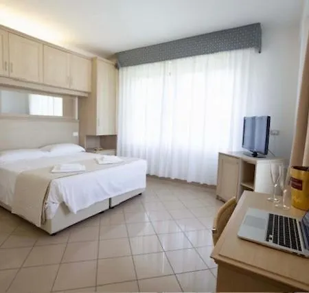 Hotel Elite 3*